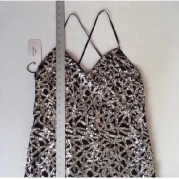Ali & Jay Silver Metallic Ai Yai Yai Sequined Dress Size Medium - Picture 4 of 8